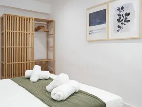 Luxurious 3BR Apt Near Train Station and City Center – Ideal for Families - Image 5