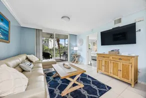 Condo with heated pool | Sea view - Image 4