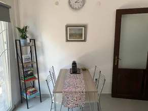 Mokshouse – Bright, Comfortable Apartment near City Center and Beach - Image 5