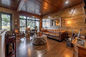 Private Luxury Lodge with Hot Tub for Family Reunions and Special Celebrations in Townsend, Georgia - Image 2