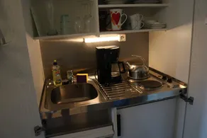 Holiday apartment with terrace, heated pool & sauna - Image 2