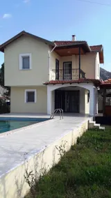 Villa with garden, terrace & barbecue | Pool view - Image 3