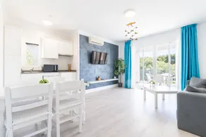 Children-friendly pleasant holiday apartment with pool & garden | Garden view | Next to the beach | Suitable for remote work - Image 4