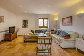 House with Private Pool, Mountain Views, and Wi-Fi in Begur - Image 5