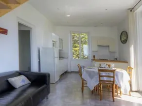 Cottage with barbeque - Image 4