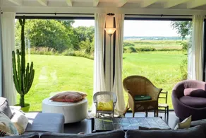 Spacious house with garden near Saint-Molf - Image 2