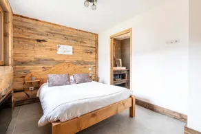 Apartment "La Cabane Du Cerf" with Mountain View, Private Terrace and Wi-Fi - Image 2