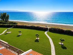 Child-friendly wonderful villa with garden, barbeque & private pool | Sea view - Image 3