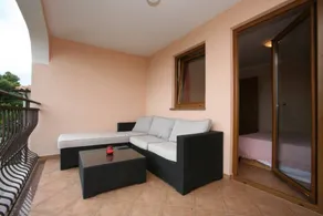 Flat with barbecue - Image 5