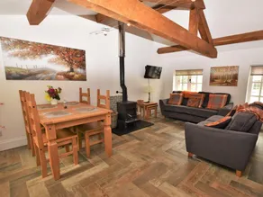 Ferienhaus mit Garten - Image 4