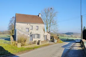 Holiday home with BBQ, pool & terrace - Image 3