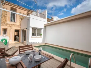 Holiday home with garden, terrace & private pool - Image 3
