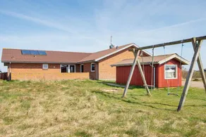 Ferienhaus mit Pool, Terrasse und Sauna - Image 2
