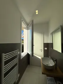 Beautiful private room with garden | Beach nearby - Image 4