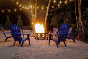 Unique Star Wars-Inspired Vacation Stay with Fire-Pit Lounge near Rock City & Lookout Mountain Fairview, GA - Image 2