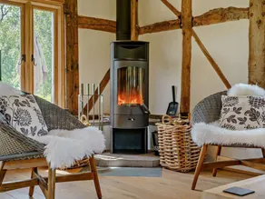 Fully equipped nice cottage with garden | Pets allowed - Image 2