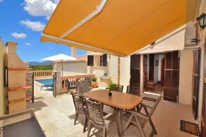 Fully equipped holiday home with terrace, garden & private pool - Image 3