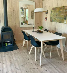 Holiday home with garden, terrace & barbecue | Sea view - Image 3