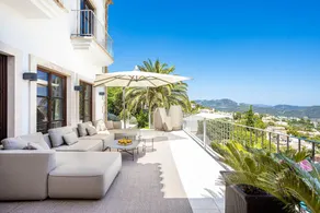 Villa avec jacuzzi, piscine privée et terrasse | Vue plage - Image 4
