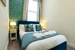 Pleasant flat with terrace - Image 5