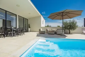 Villa Bella Bianca with Pool - Image 5