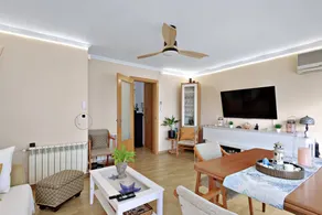 Fully equipped charming holiday apartment with garden | Sea view | Close to the beach - Image 4