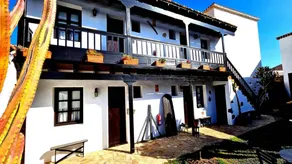 Cottage with terrace - Image 4