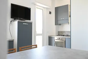 Family-oriented lovely flat with garden & terrace | Beach nearby - Image 2