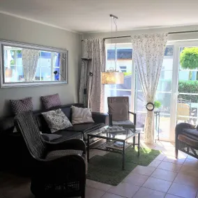 Maison adaptée aux familles avec terrasse, jardin et sauna | Plage à proximité - Image 2