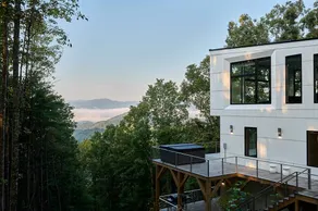 Telescopic 3BR mountain-view home in Marshall with 3 baths and king beds - Image 2