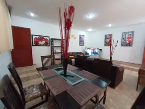 Encantadora casa vacacional apropiada para familias | Admite perro - Image 4