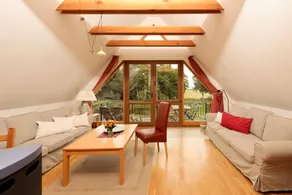Ferienwohnung "Altes Kapitänshaus 2" - im Dachgeschoss ca.80 m² für 2-4 Personen - Image 3