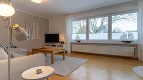 Appartement entièrement équipé avec jardin et terrasse - Image 2