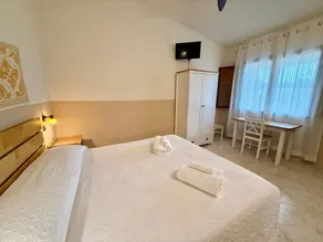 Il Mirto: Camere Famiglia con angolo cucina in veranda - Image 4