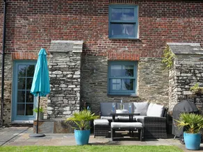 Cottage with garden | Beach view - Image 2