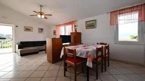 Apartment with BBQ & pool | Sea view - Image 4