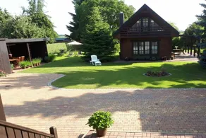 Wonderful holiday home with garden & terrace - Image 2