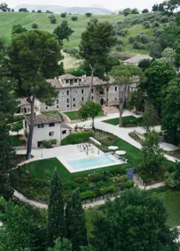 La Villa - Image 2