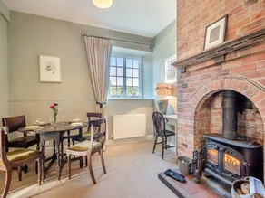 Family-oriented lovely cottage with garden | River view | Pet-friendly - Image 2