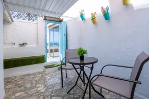 Holiday Home 'La Casita de la Abuela Málaga' with Sea Views, Wi-Fi and Air Conditioning - Image 4