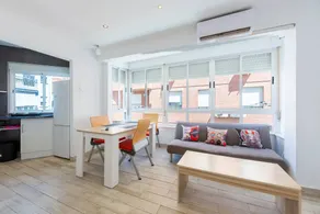 Flat | Close to the beach | Perfect for remote work | Dogs allowed - Image 2