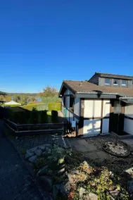 House with terrace, garden & barbecue - Image 2
