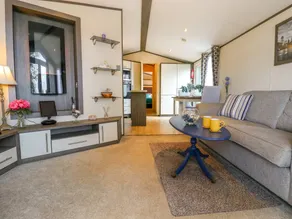 Cottage with garden & pool | Beach view - Image 2