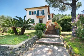 Villa 'Mesco' mit Bergblick, privatem Pool und WLAN - Image 2