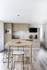Mobile home with terrace - Image 5
