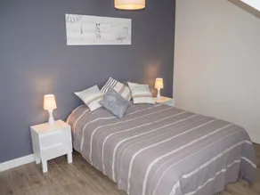 Fully equipped holiday home with garden & BBQ - Image 3