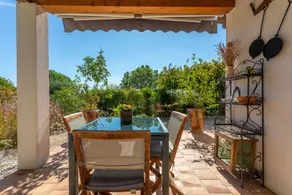 Apartment 'Les Tarentes' with Mountain View, Shared Pool and Wi-Fi - Image 4