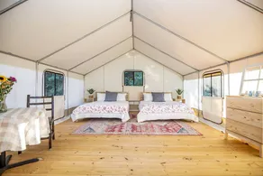 Iconic Tented Cabin with Fire Pit in Cassville, Missouri - Image 4