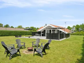 Family-oriented lovely holiday home with BBQ, terrace & sauna | Dogs allowed - Image 5