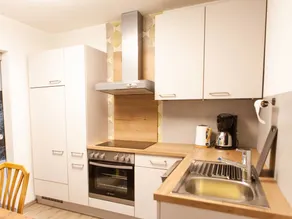Apartamento vacacional ideal para familias con jardín | Vistas a la montaña | Se admiten mascotas - Image 2